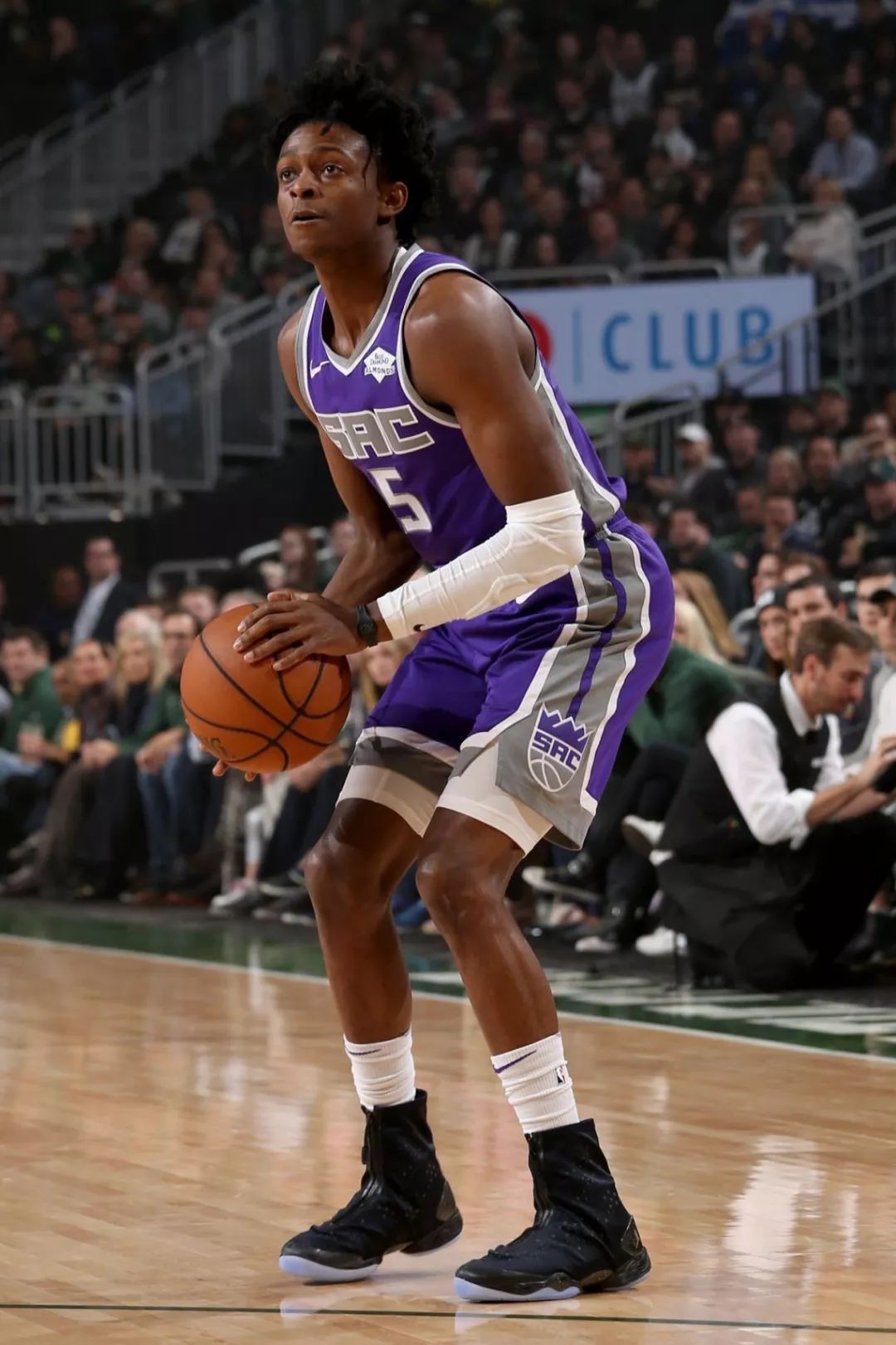 本场比赛 本场比赛